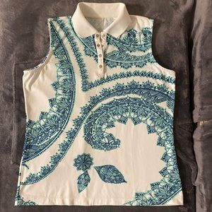 Sleeveless golf shirt